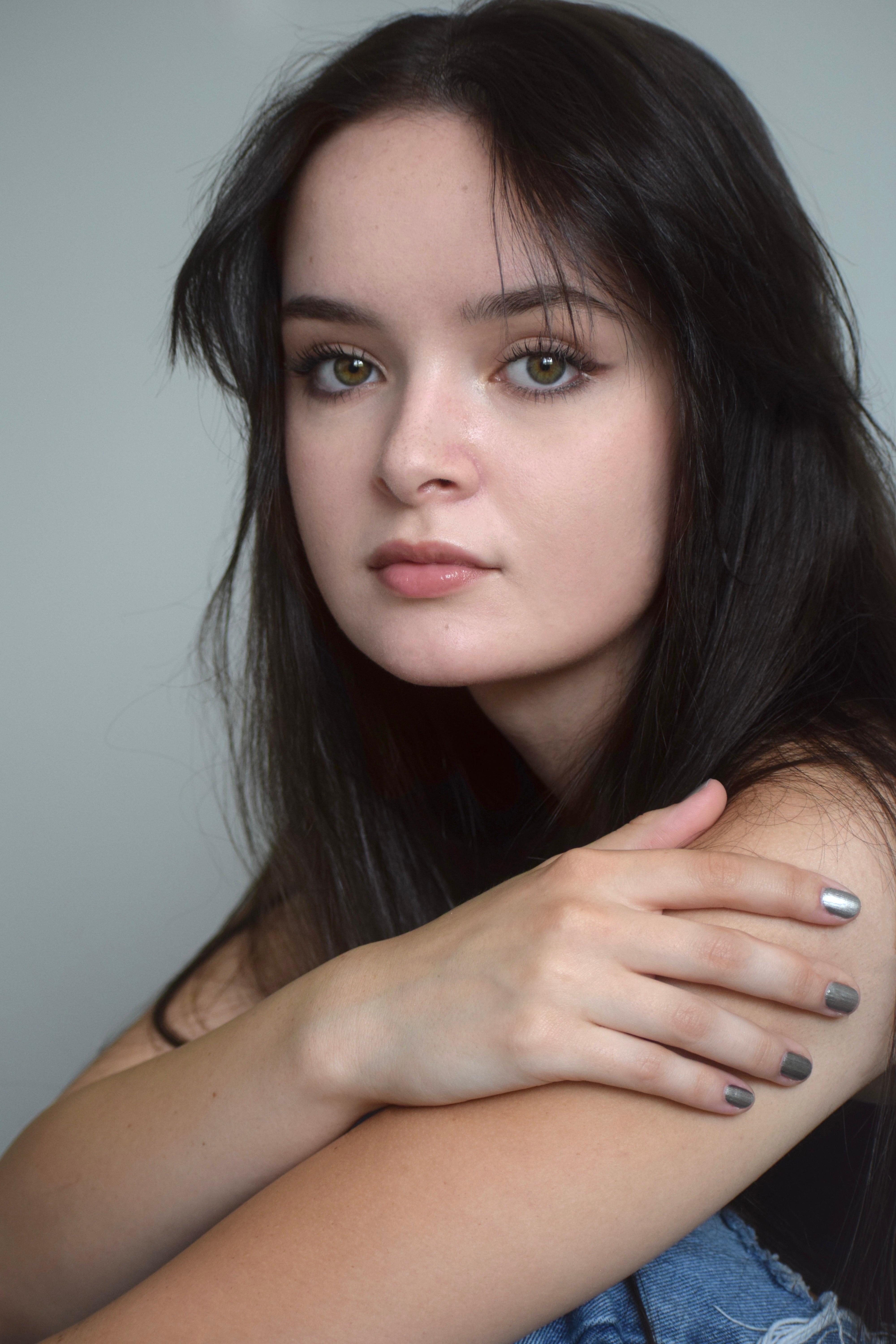 actor April Clark large photo