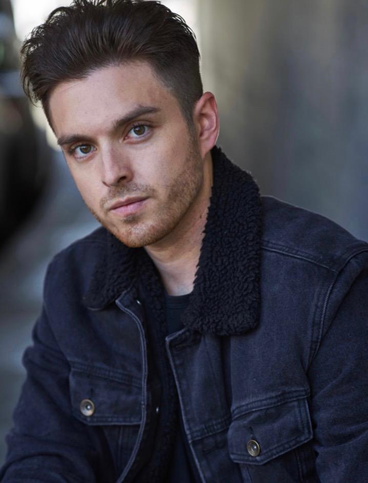 actor Andrew Thomas large photo