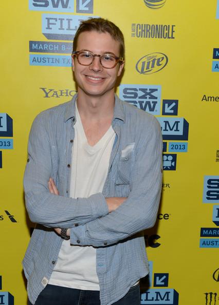 actor Zach Green large photo