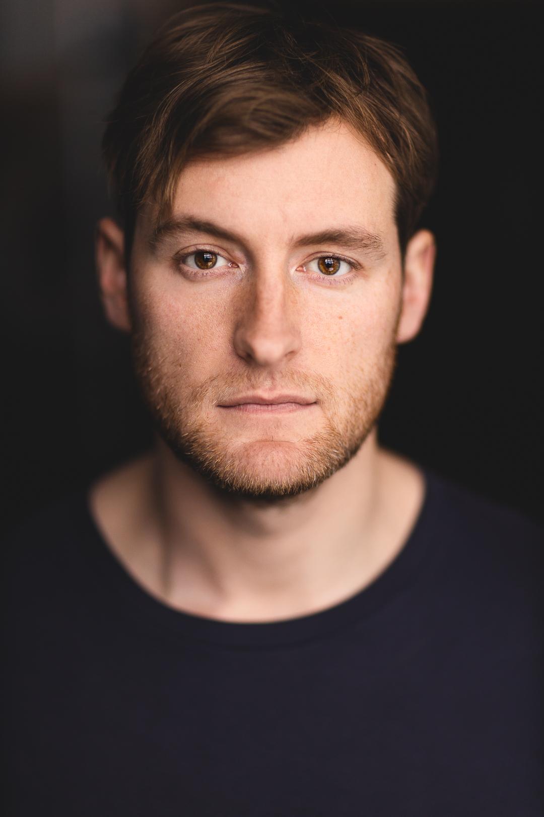 actor Ian Fisher large photo