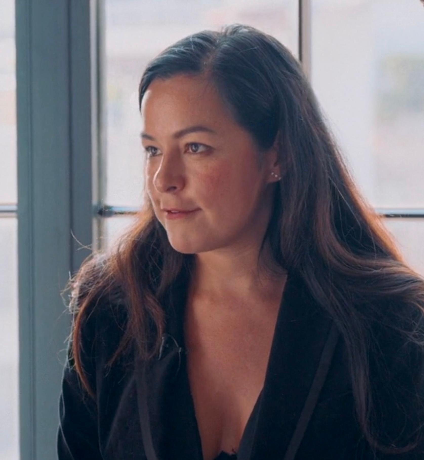 actor Eva Prinz large photo