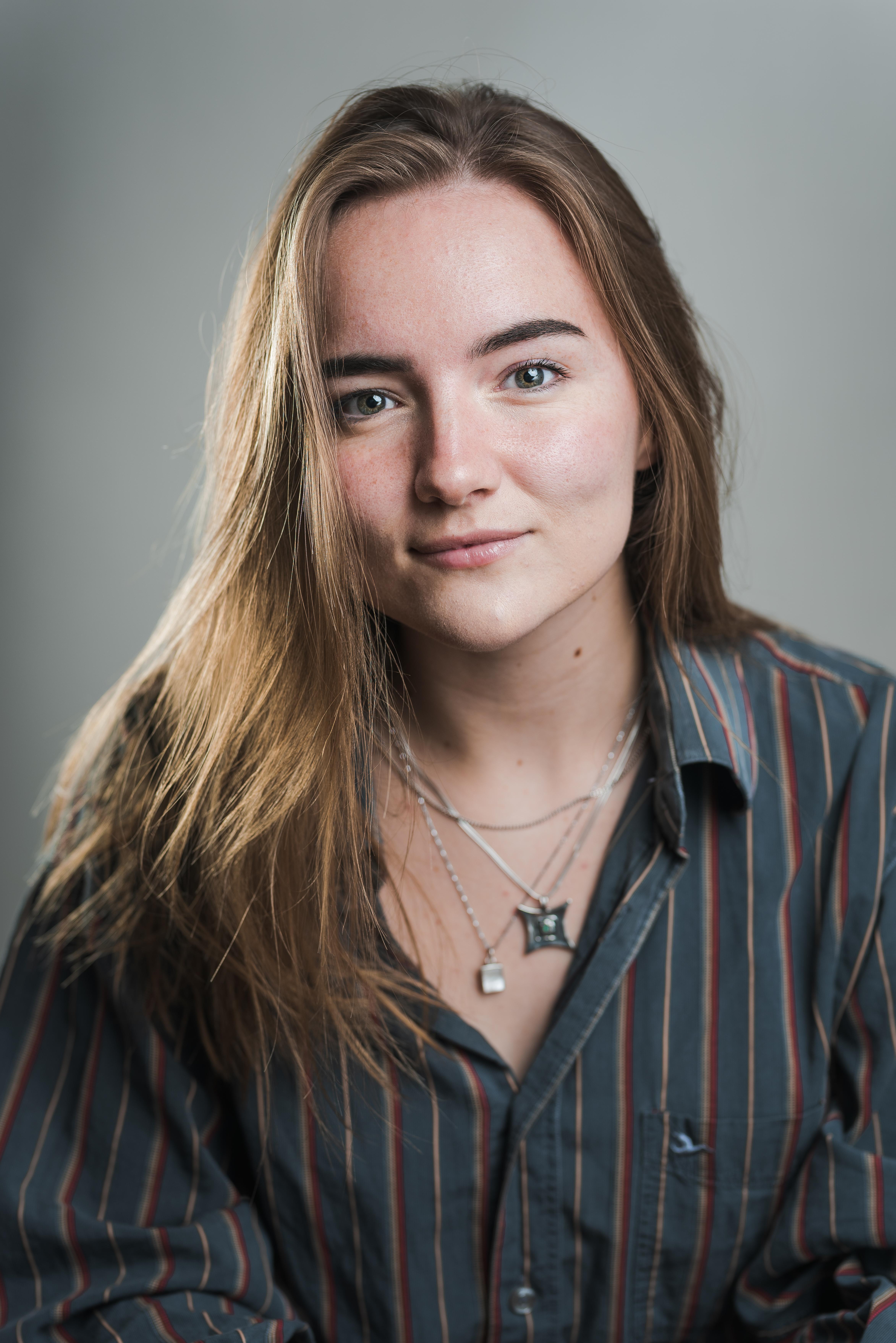 actor Isabella Colby Browne large photo