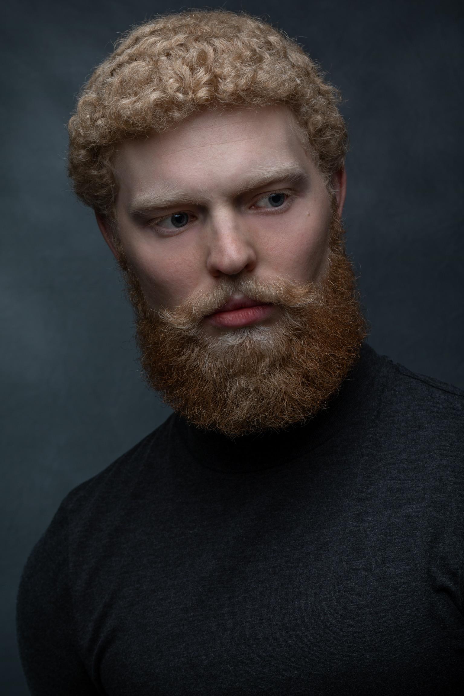 actor Harry Piaggio large photo