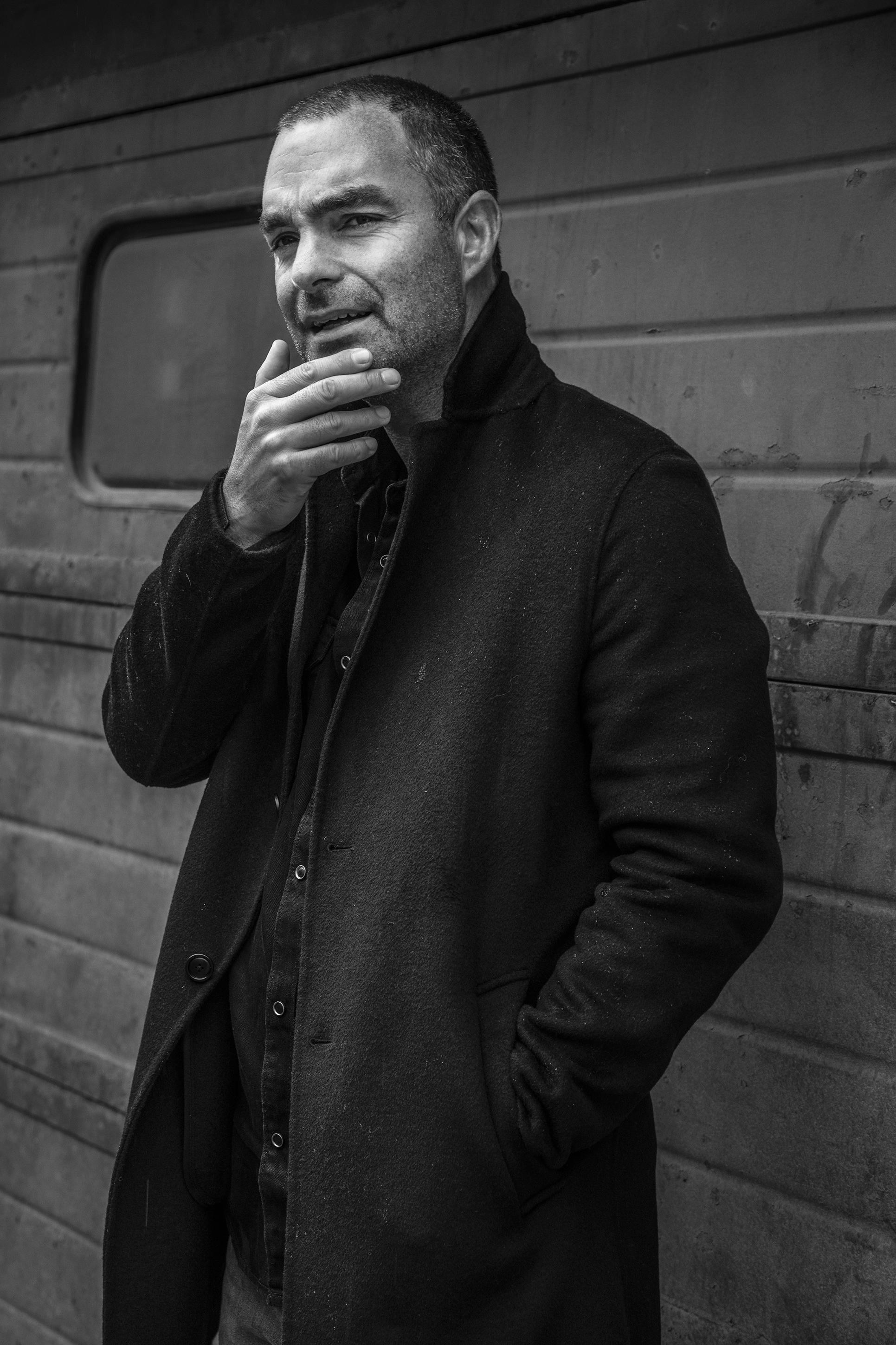 actor Eoin Lynch large photo