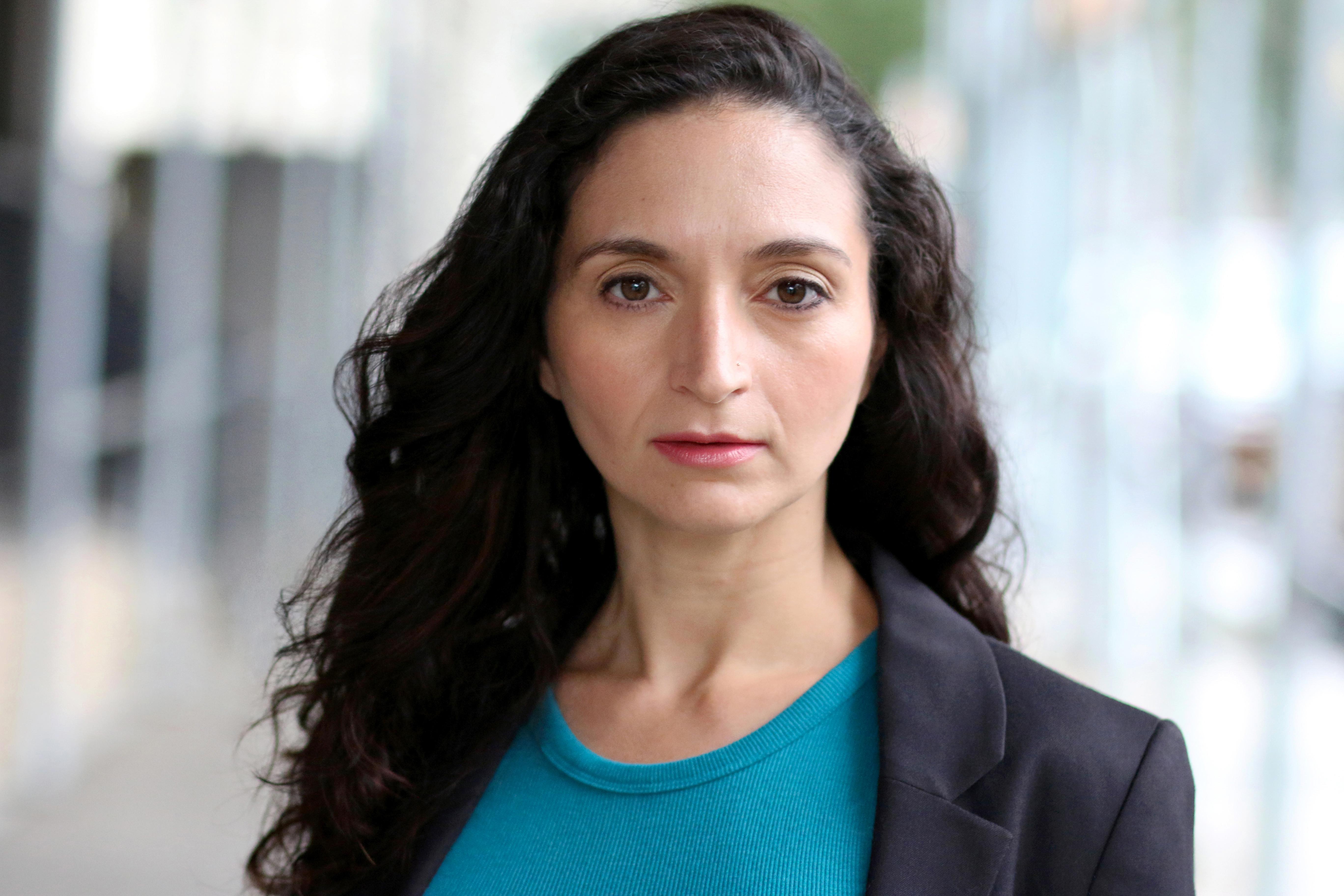 actor Maria Christina Perry large photo