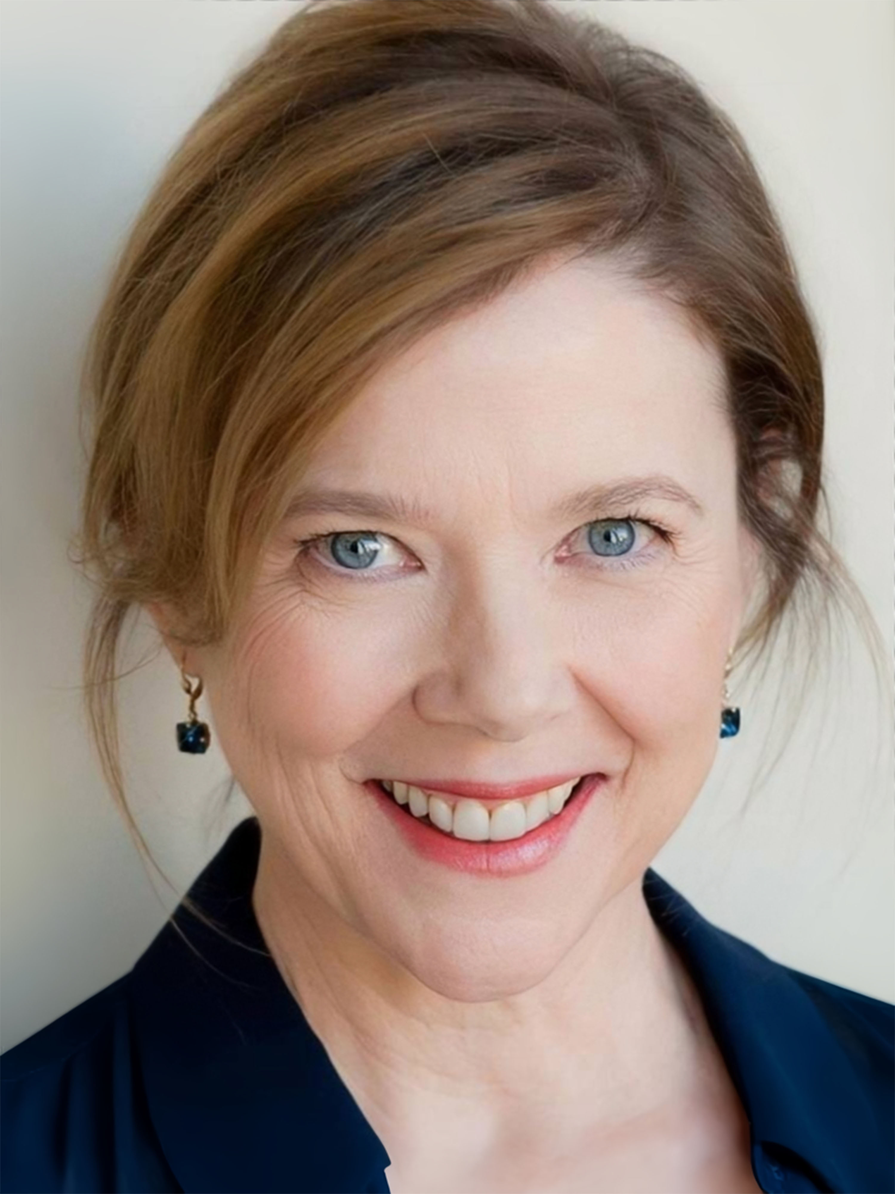 actor Annette Bening large photo