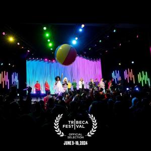Outstanding: A Comedy Revolution [ترجمة عربية]