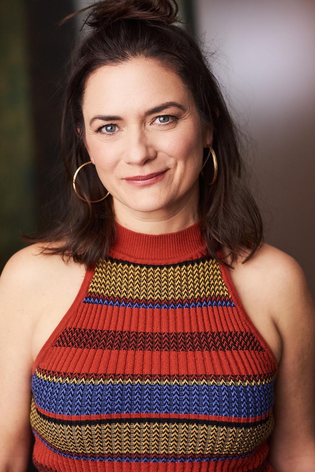 actor Eileen Álvarez large photo