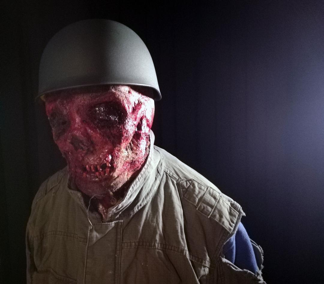 actor Michael Korotitsch large photo