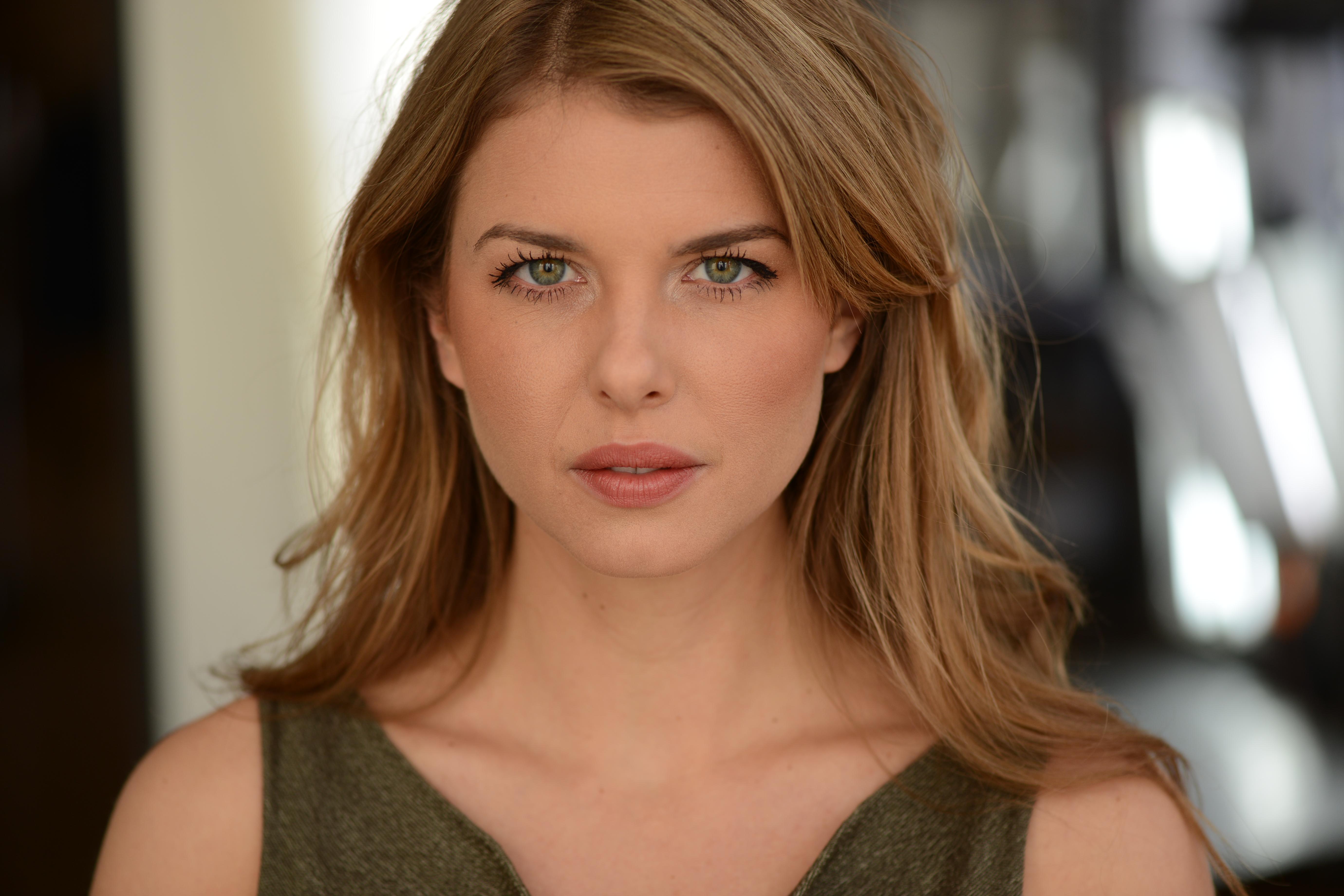 actor Anna Stromberg large photo