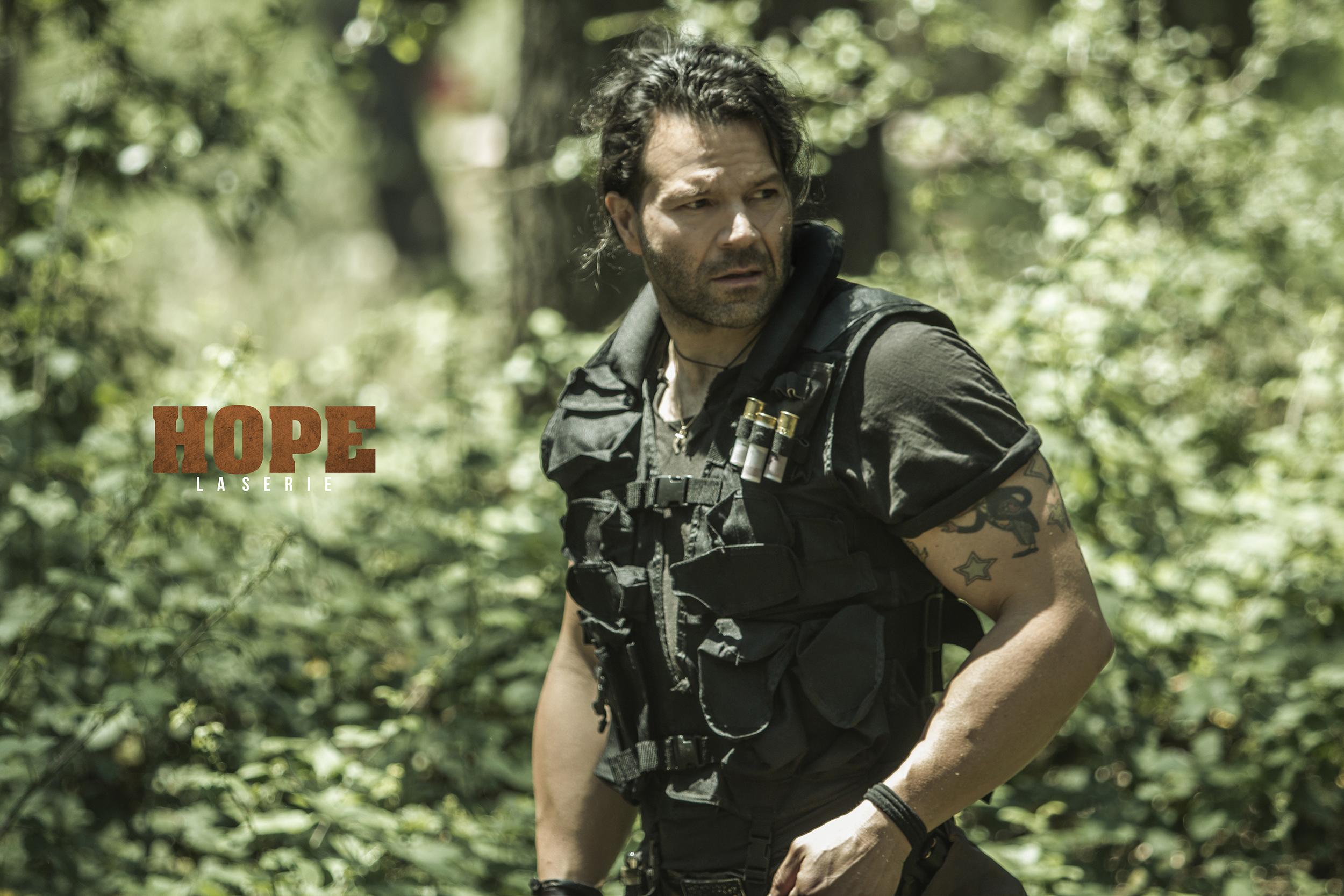 actor Angelo Minoli large photo