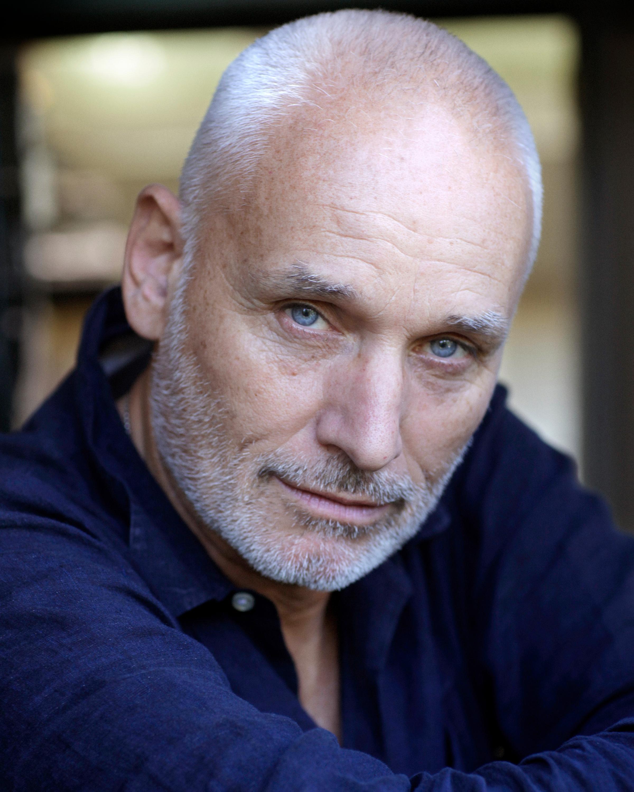 actor Daniel O'Meara large photo