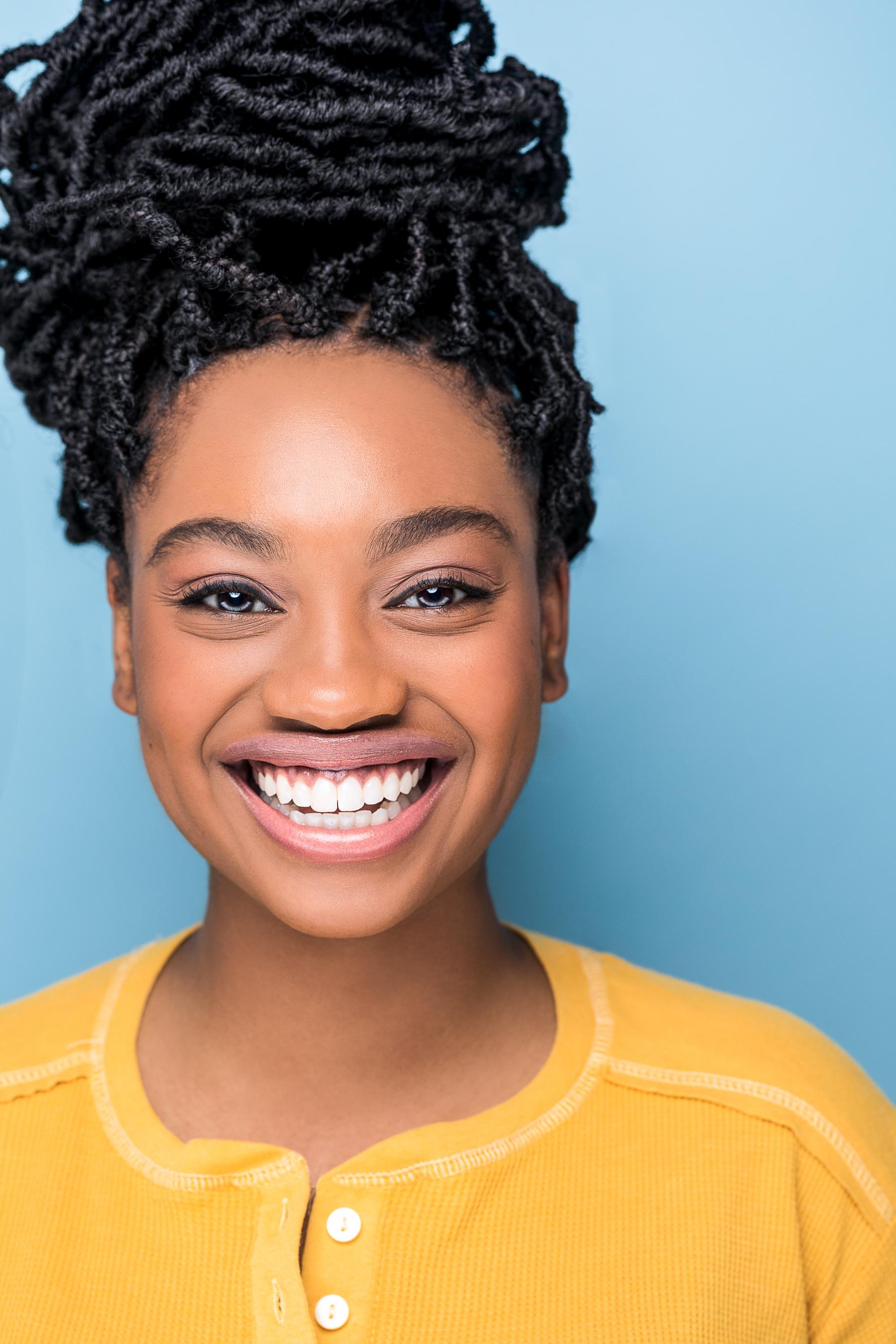 actor Talia Williams large photo