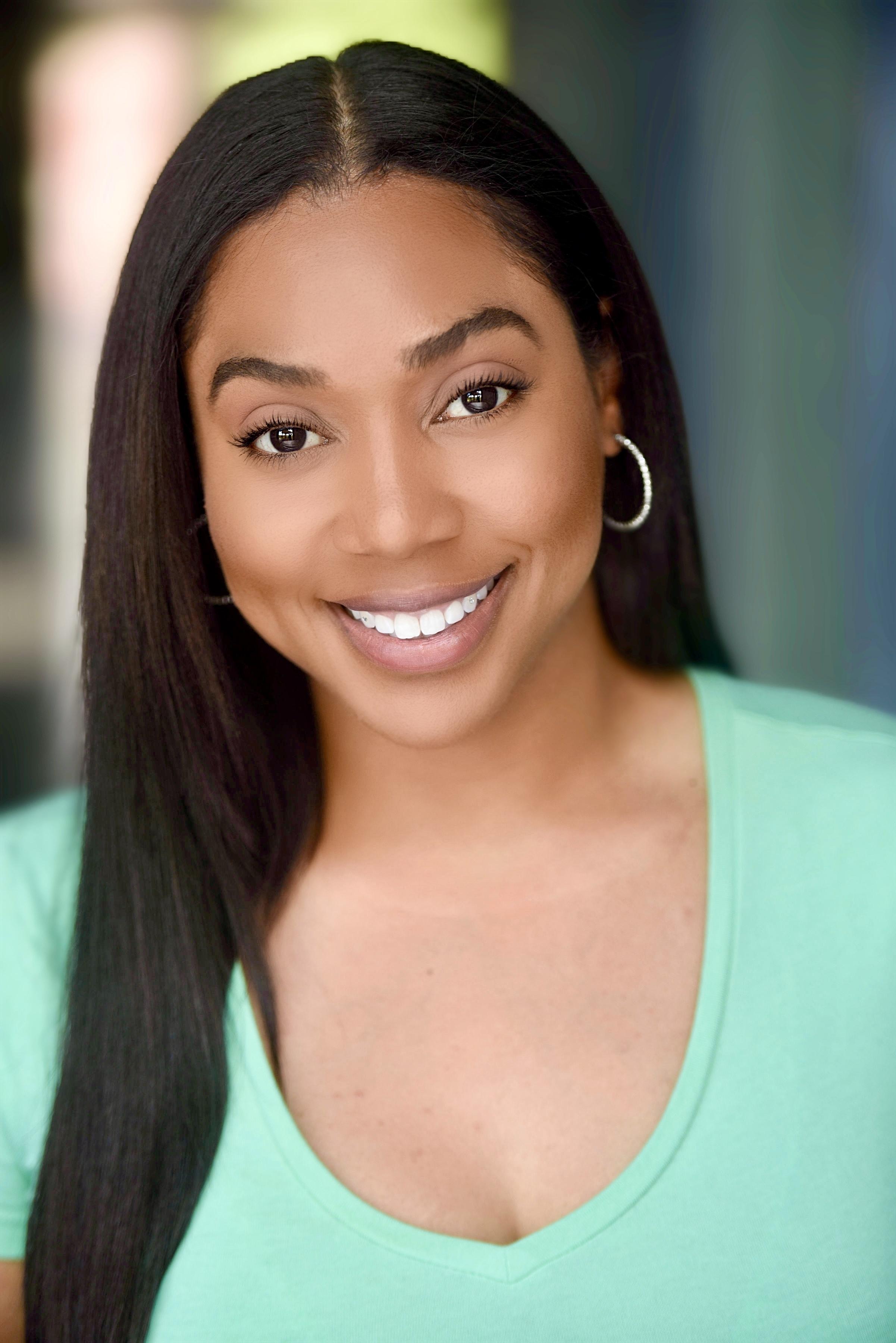 actor Dani Coleman large photo