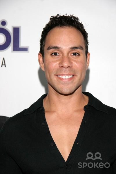 actor Mauricio Sanchez large photo