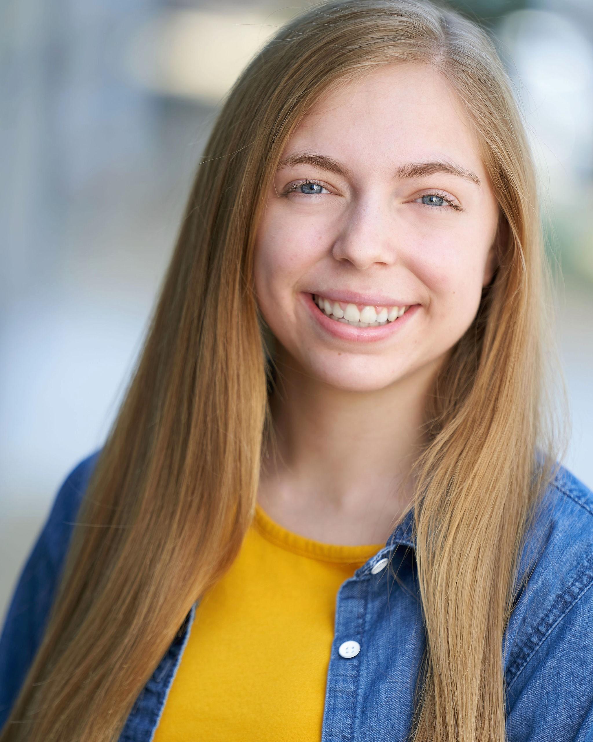 actor Carlee Spagnolo large photo