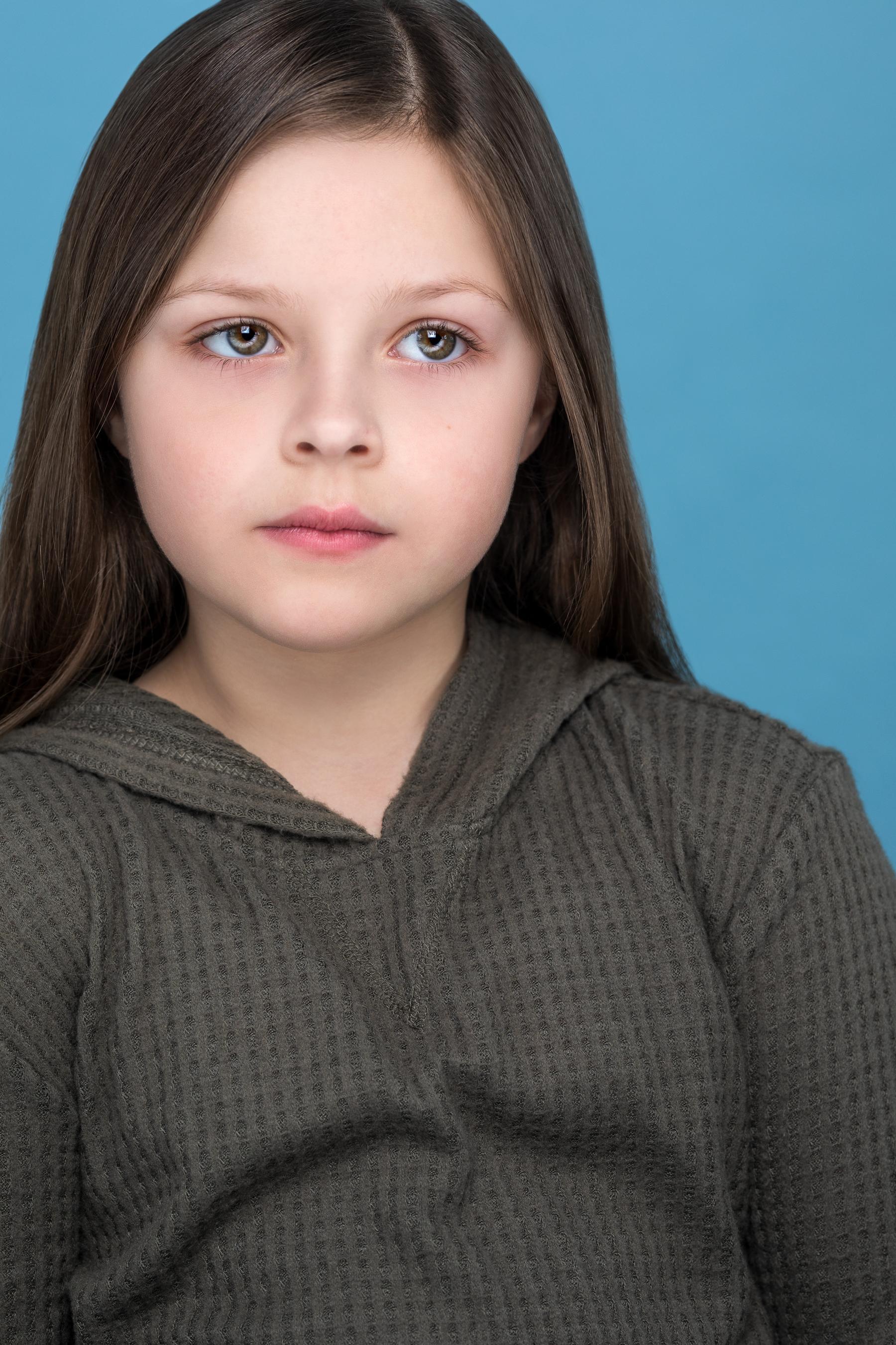 actor Sofiah Marie large photo