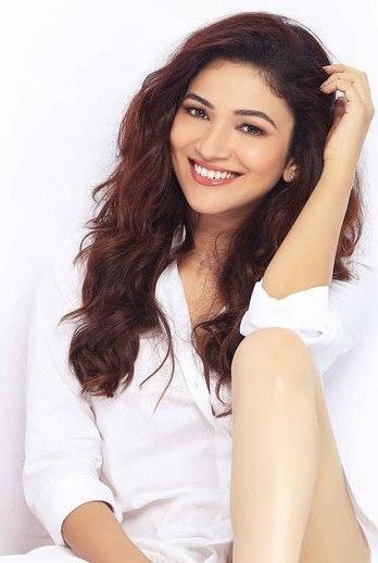 actor Ridhima Pandit large photo