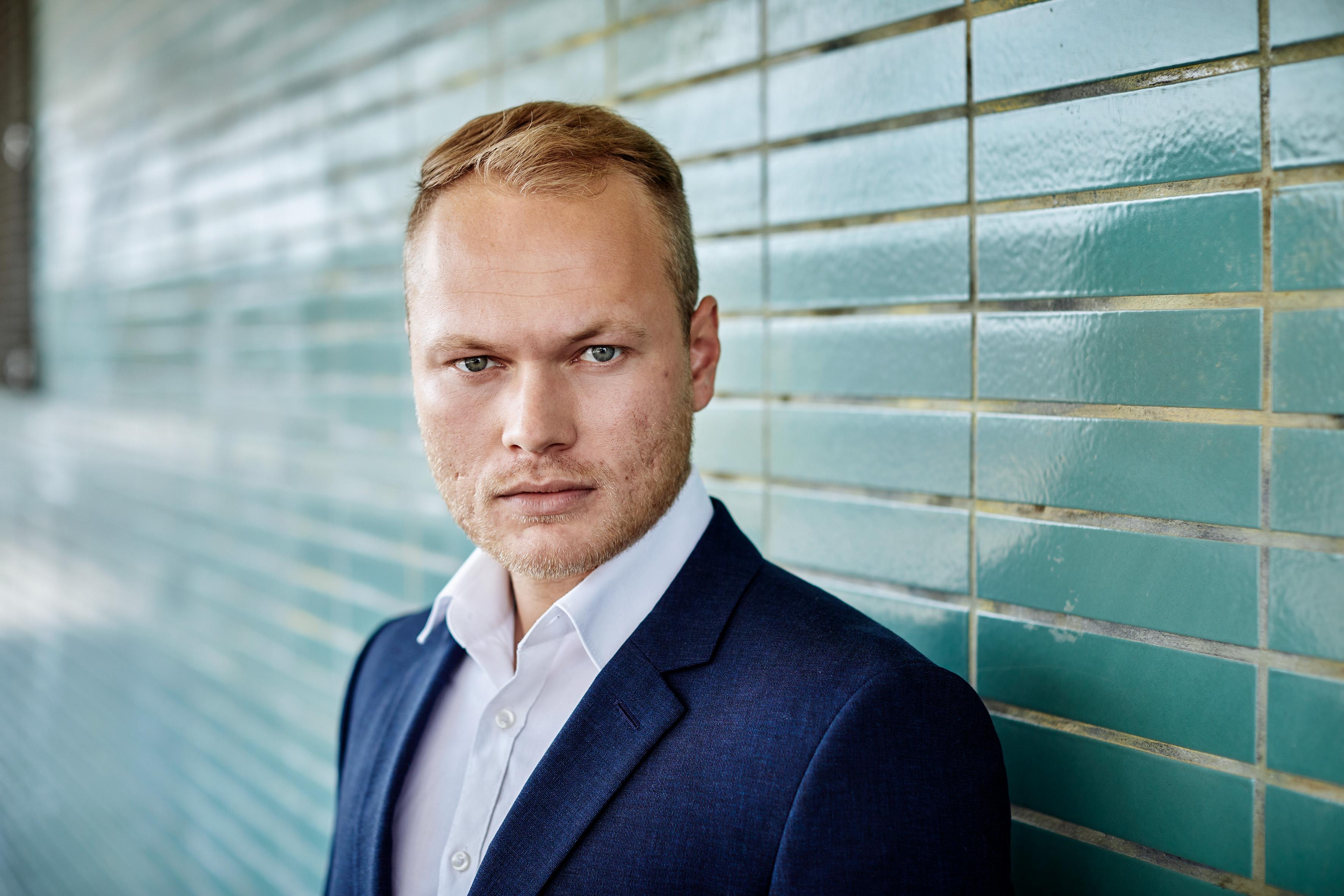 actor Max Beck large photo