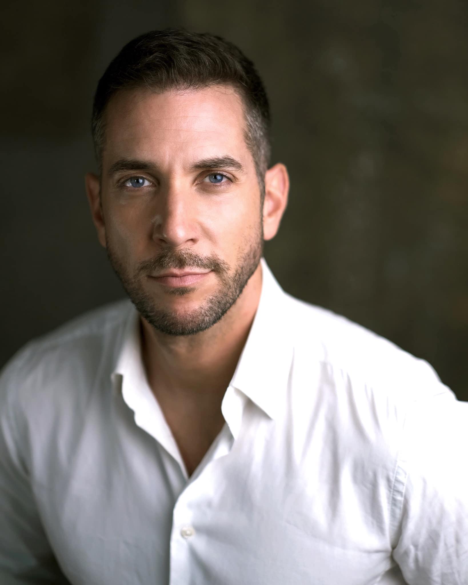 actor Barnabás Réti large photo