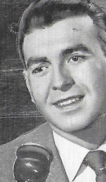 actor Dennis James large photo