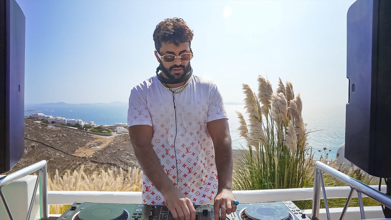 Mykonos Sunset Electronic Music DJ Set