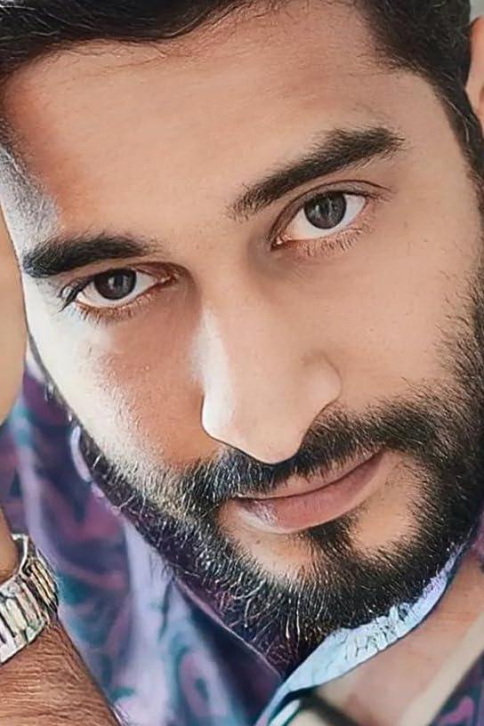 actor Vishnu Reghu large photo