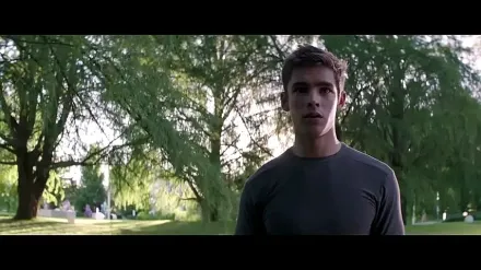 Trailer thumbnail
