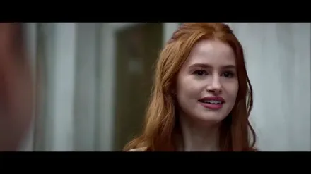 Trailer thumbnail