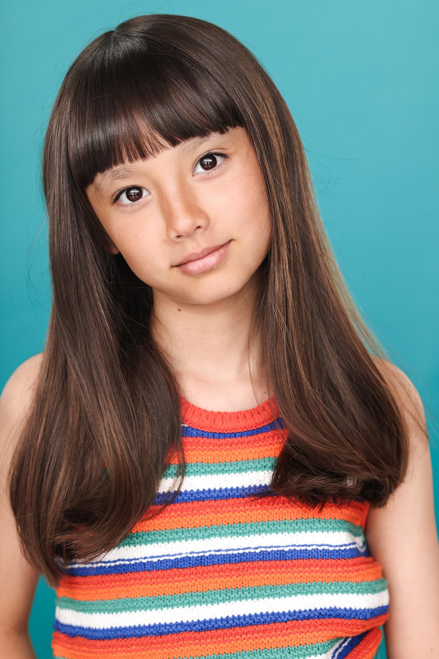 actor Mila O'Malley large photo