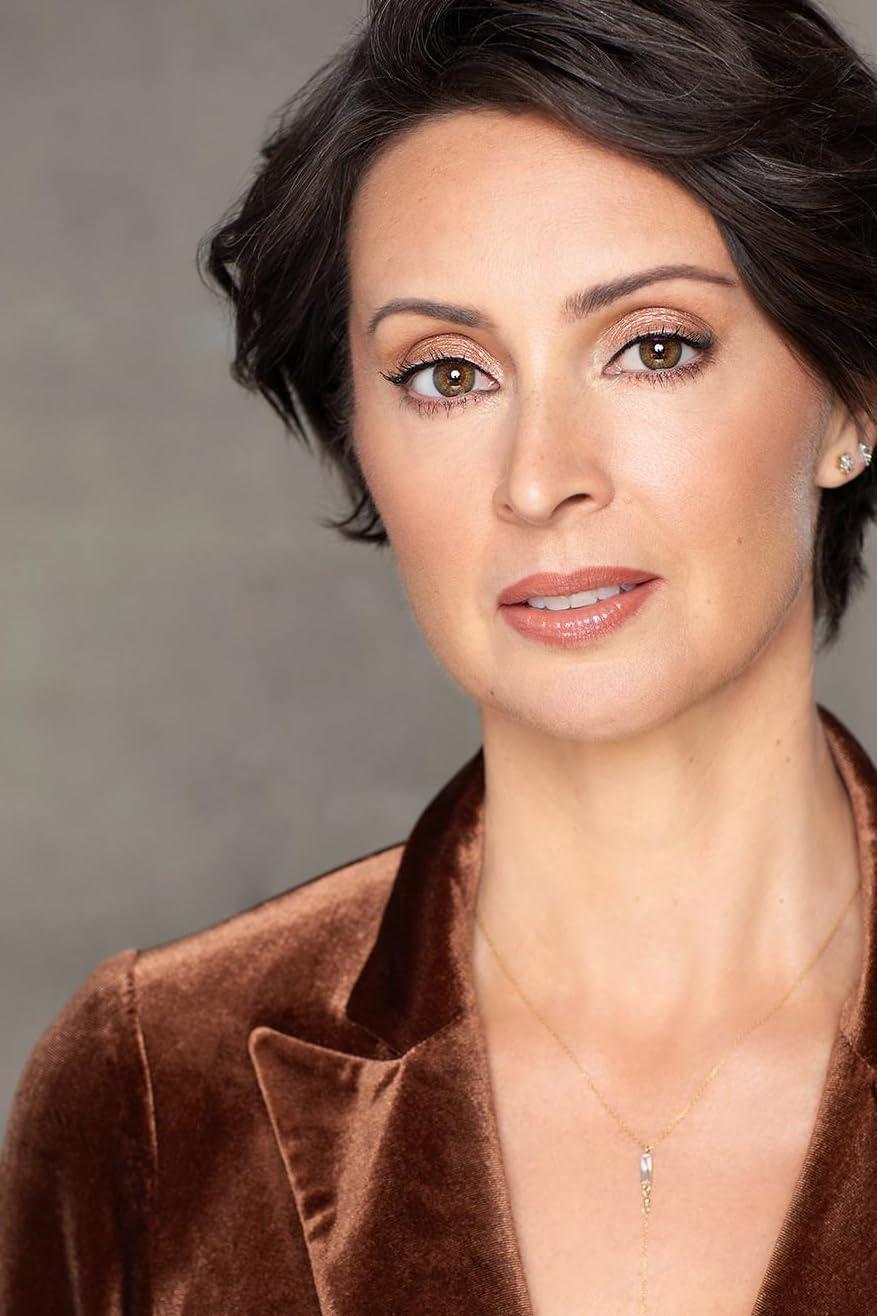 actor Amber Wegner large photo