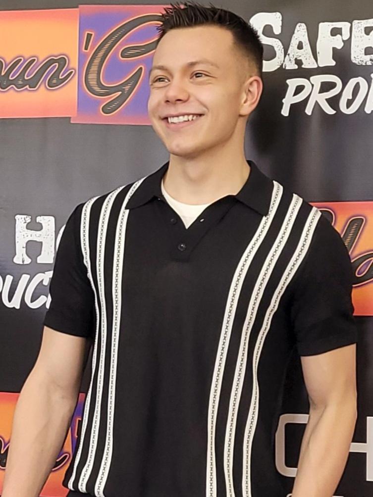 actor Joseph Kyler large photo