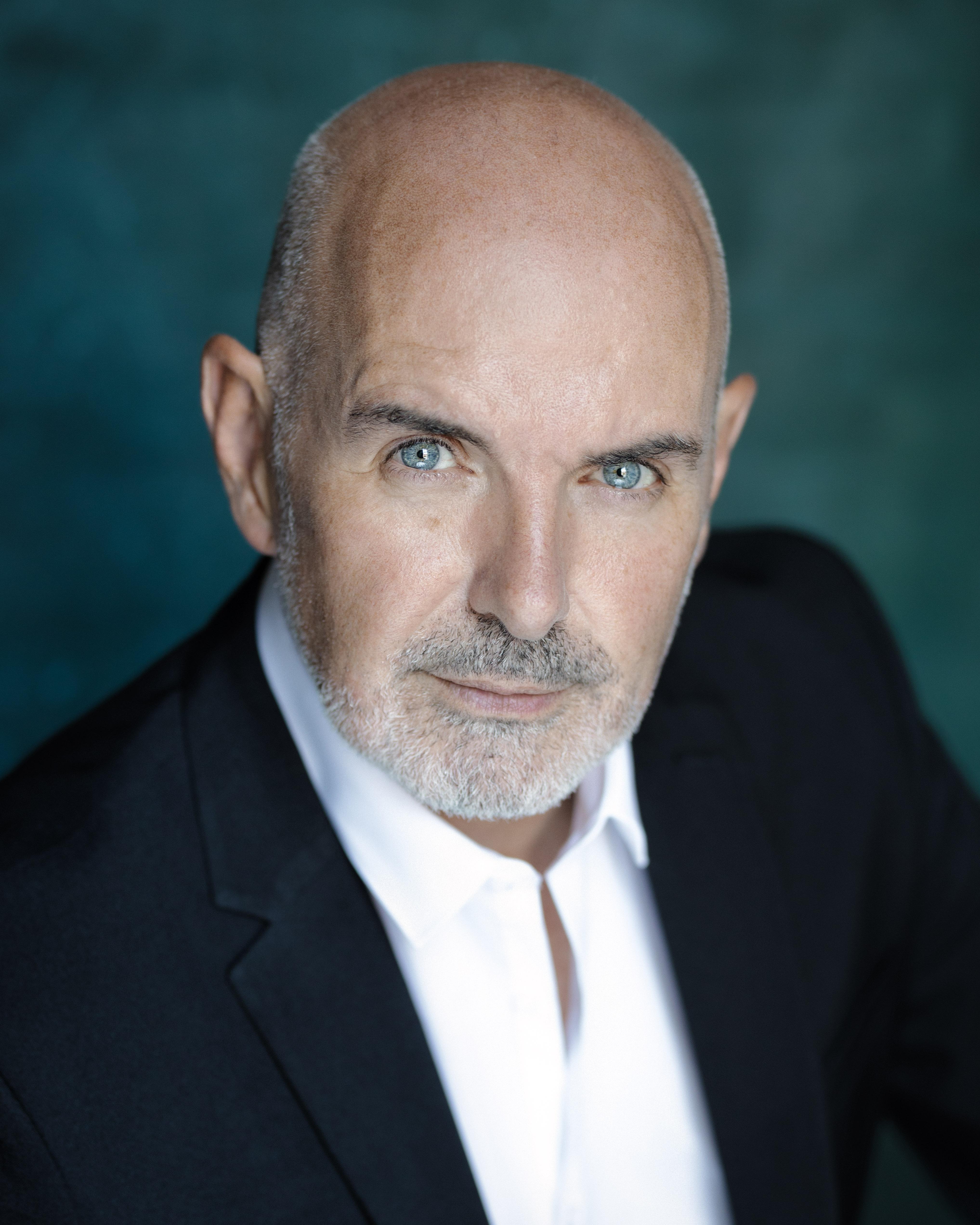 actor Jim Tighe large photo