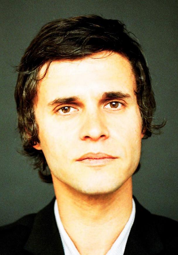 actor Laurent Lacotte large photo