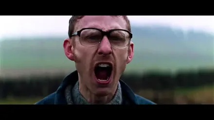 Trailer thumbnail