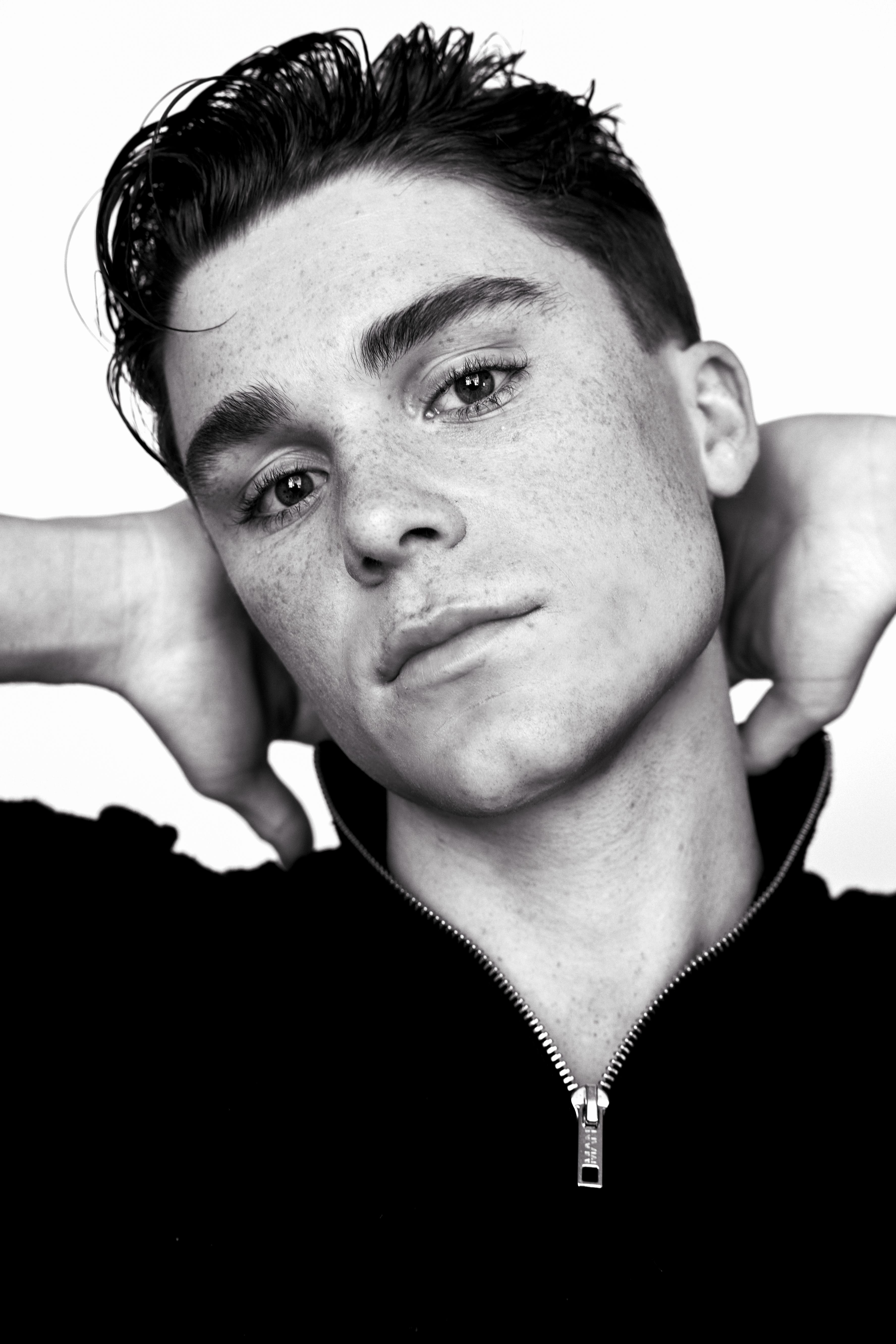 actor Peder Lindell large photo