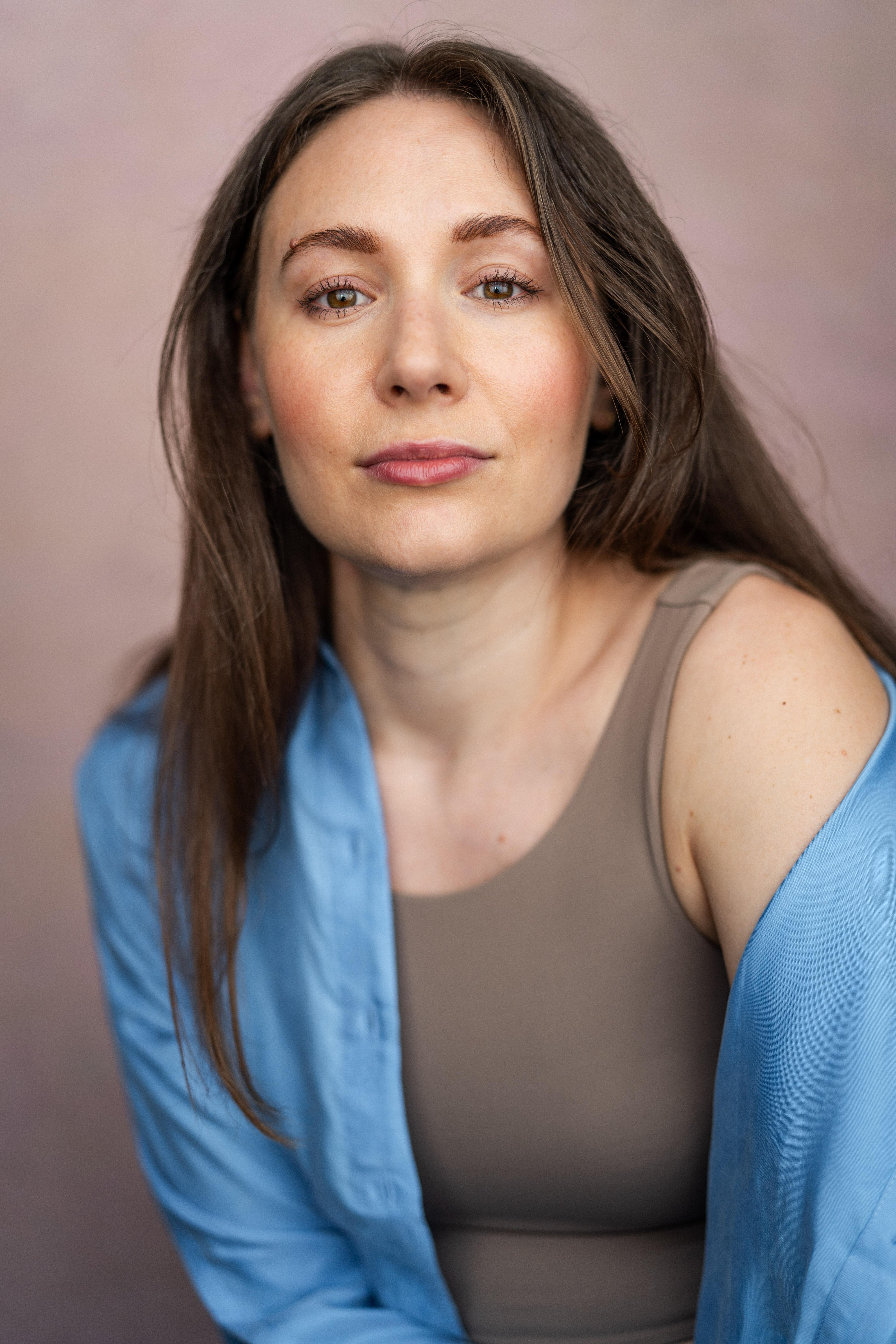 actor Bernice Pike large photo