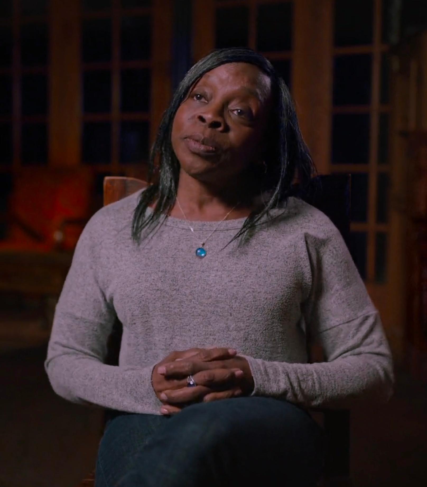 actor Theda Zawaiza large photo