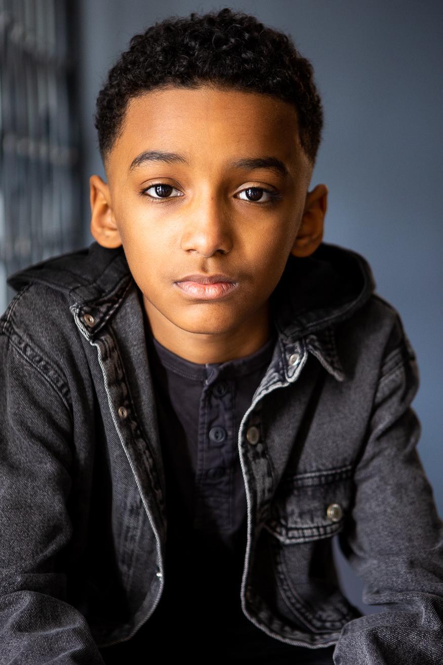 actor Carter Young large photo