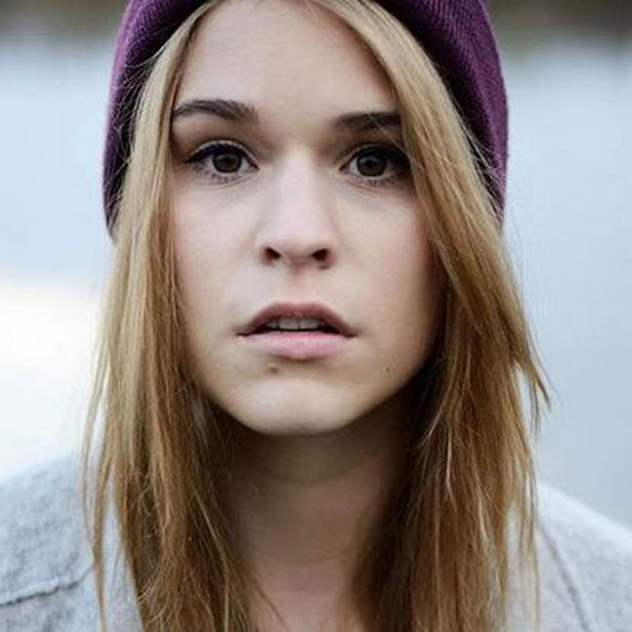 actor Malwina Buss large photo