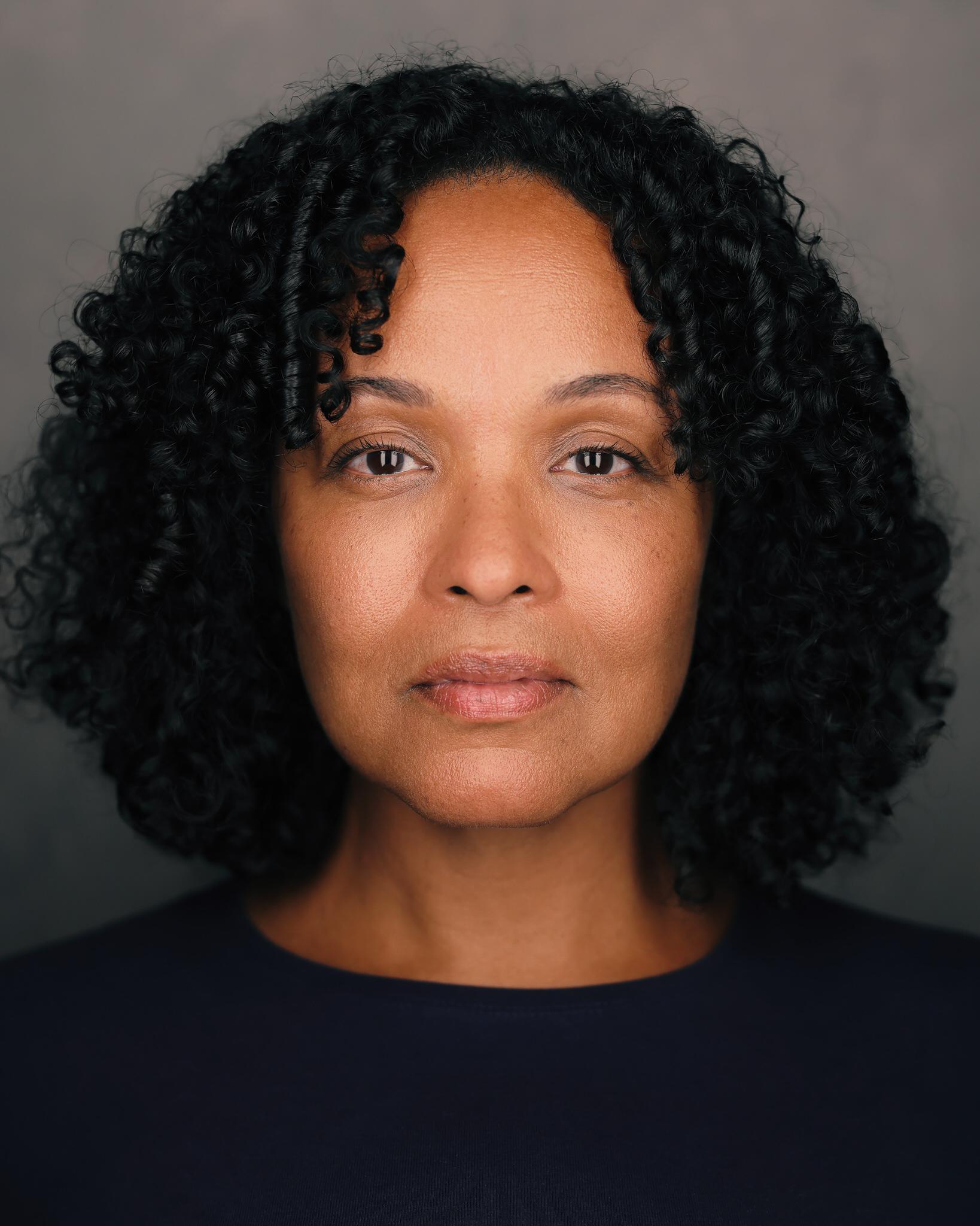 actor Sarah Priddy large photo