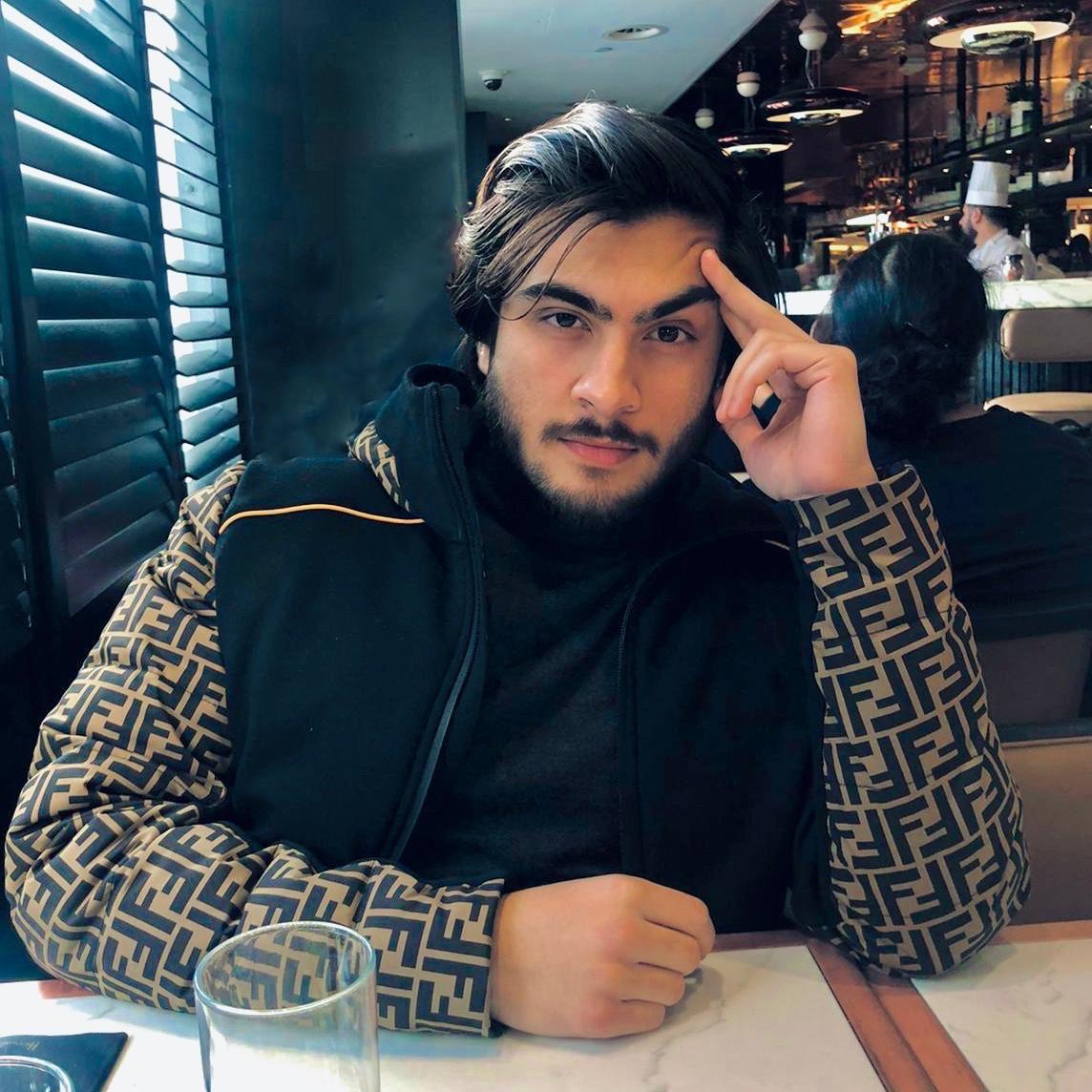 actor Haroon Kadwani large photo