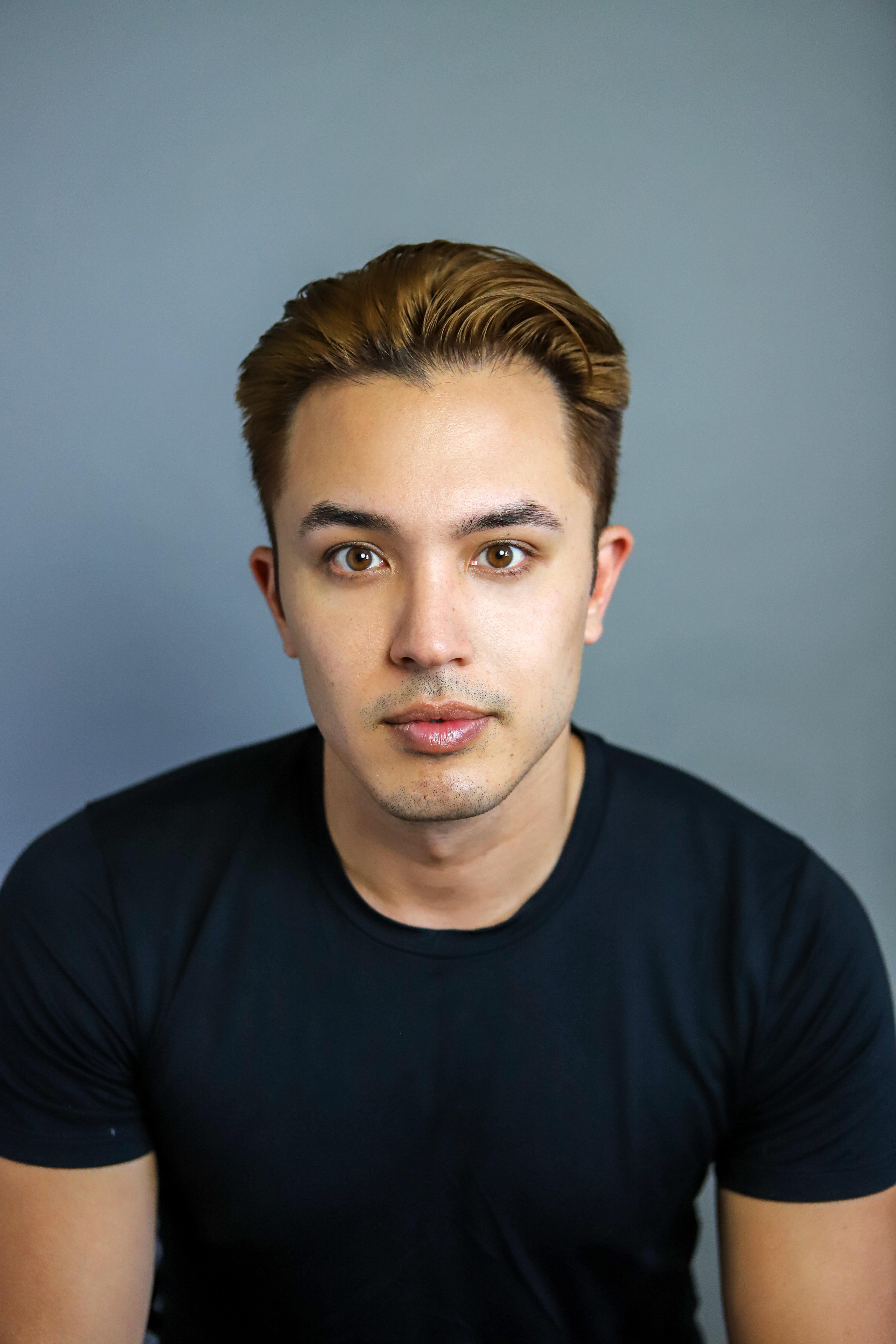 actor Lee Doud large photo