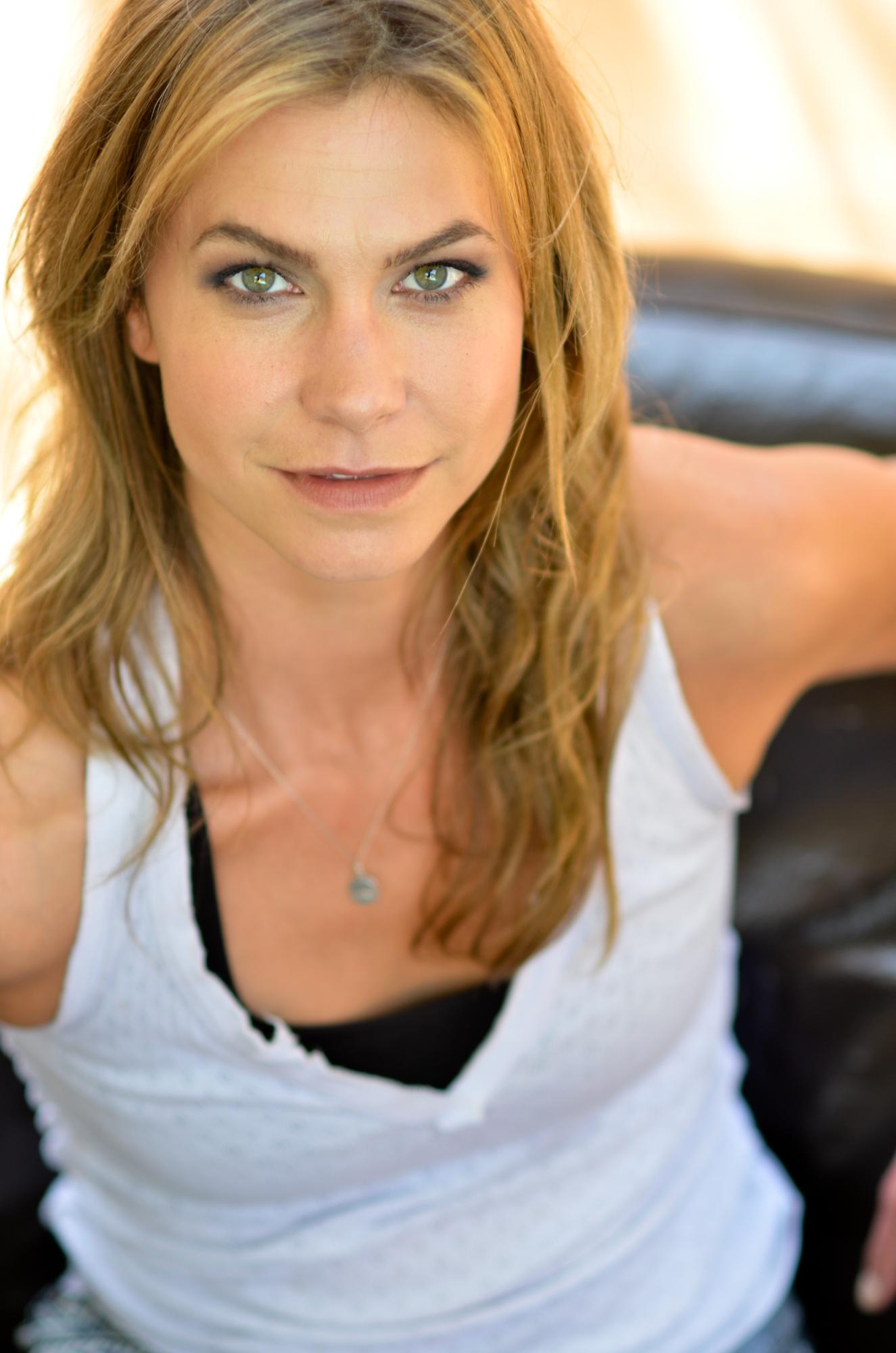 actor Logan Anderson large photo