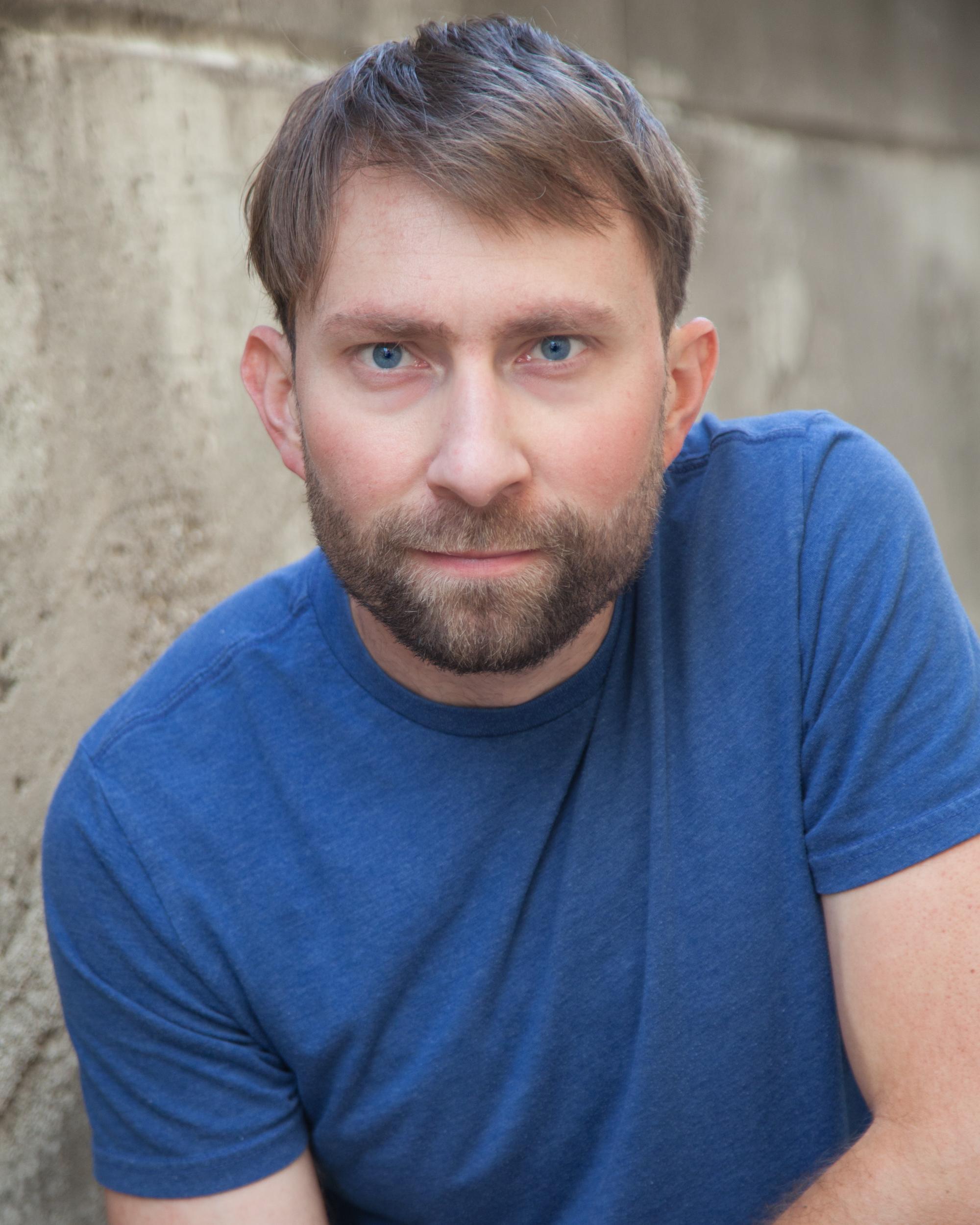 actor Alex Plank large photo