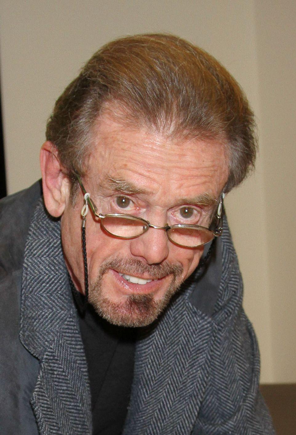 actor Neil Ross large photo