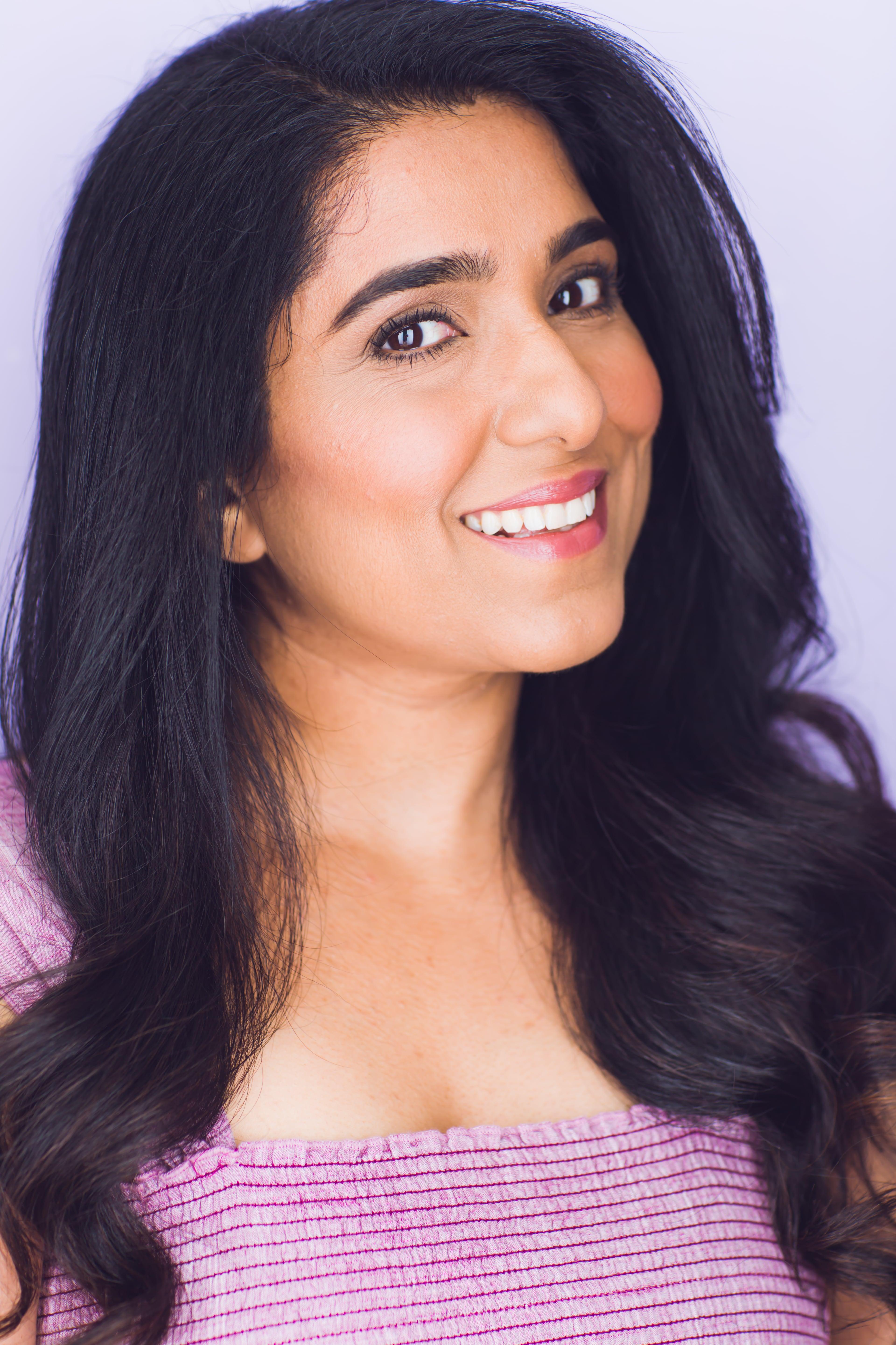 actor Aizzah Fatima large photo