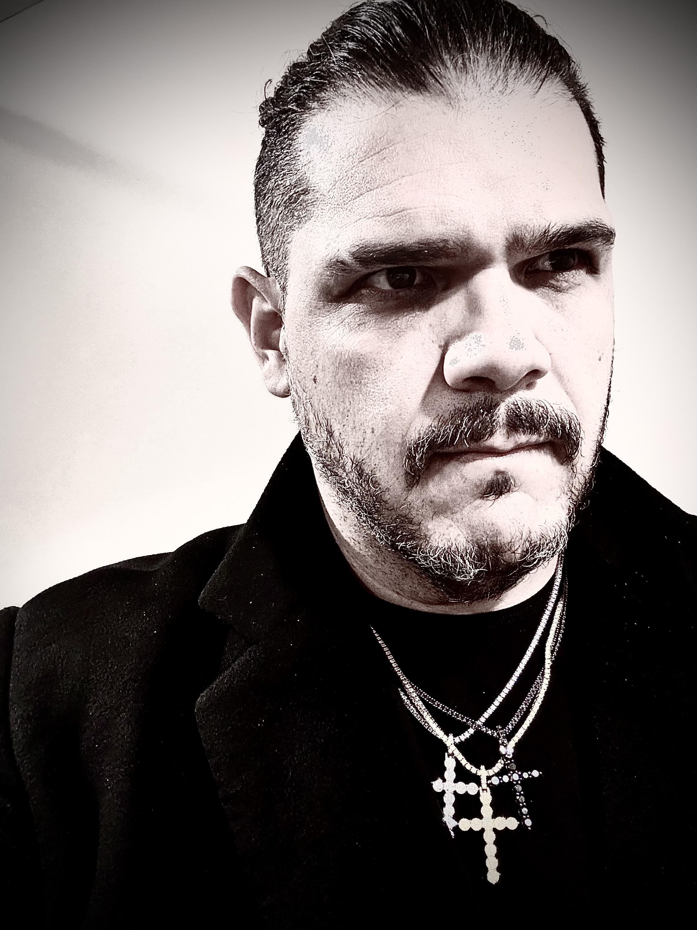 actor David Puffelis large photo