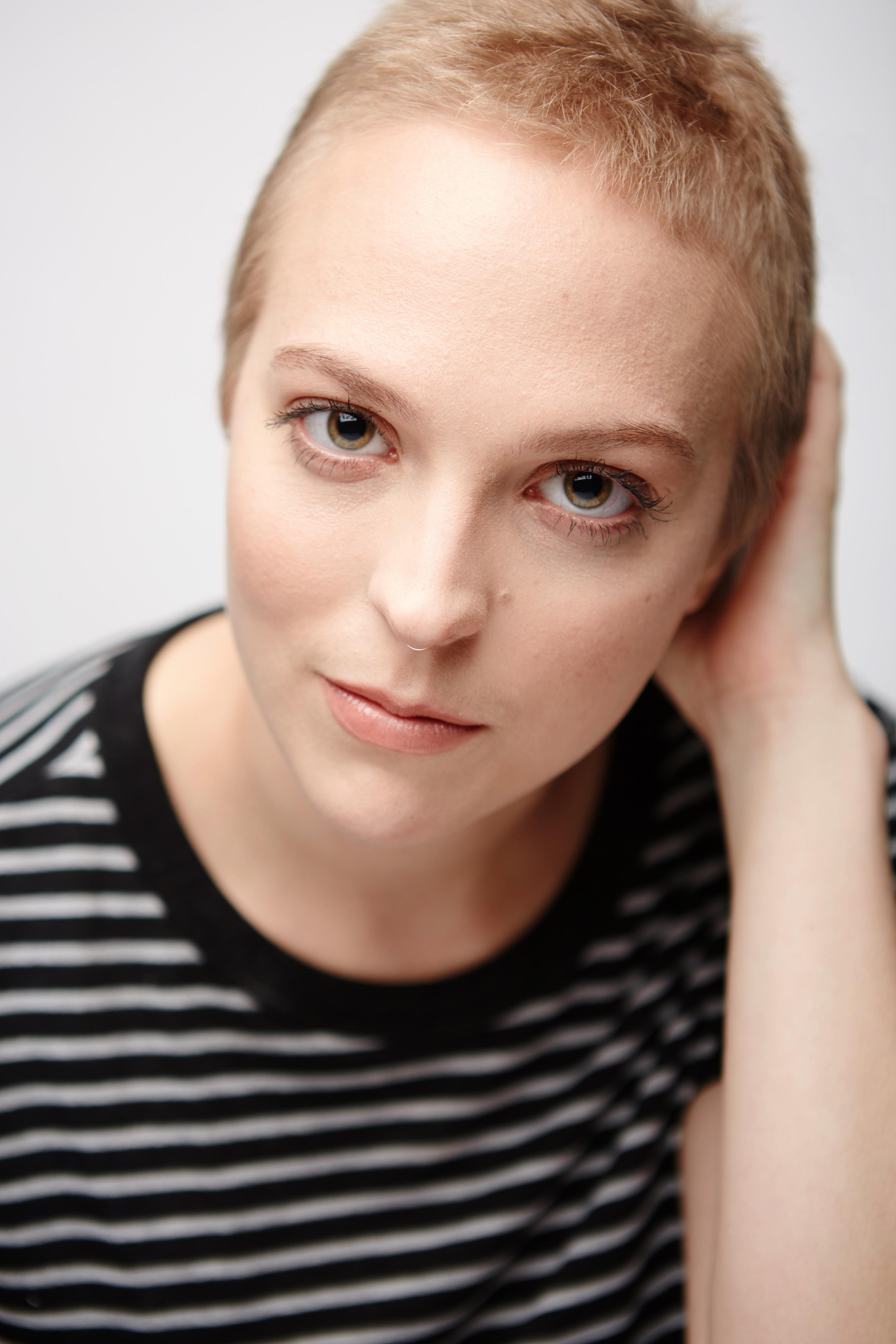 actor Susan Gordon large photo