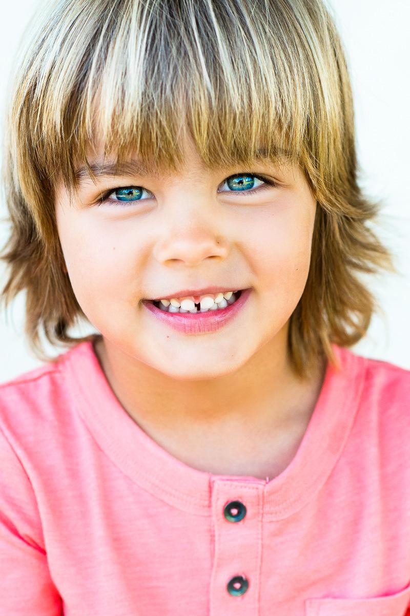 actor Cyrus Blomberg large photo